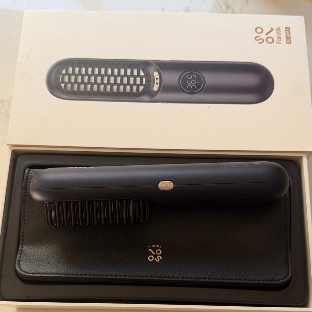 New FanttikSolo I10 Apex Hair Straightener Brush, Cordless Straightening Brush